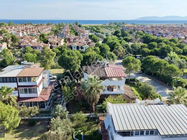 Salihler Mahallesi, Dikili içerisinde satılık Villa