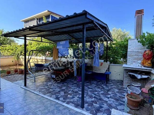 Dikili, İzmir içerisinde satılık Villa