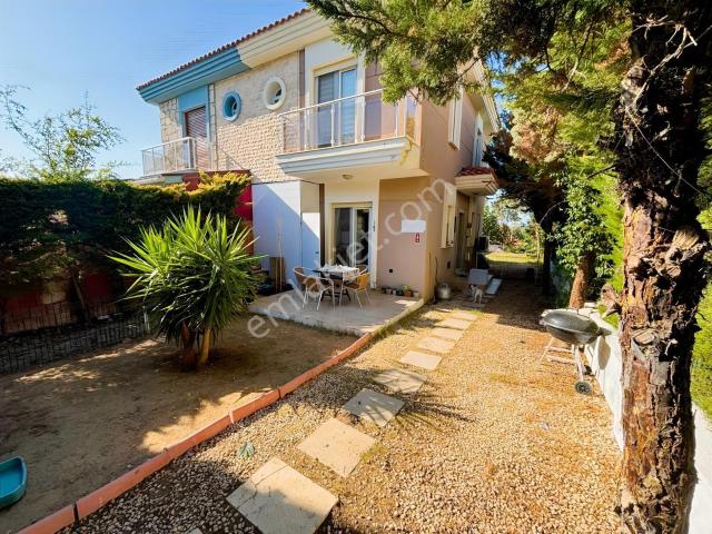 Çeşme, İzmir içerisinde kiralık Villa