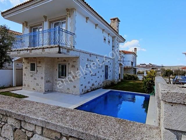 Çeşme, İzmir içerisinde satılık Villa