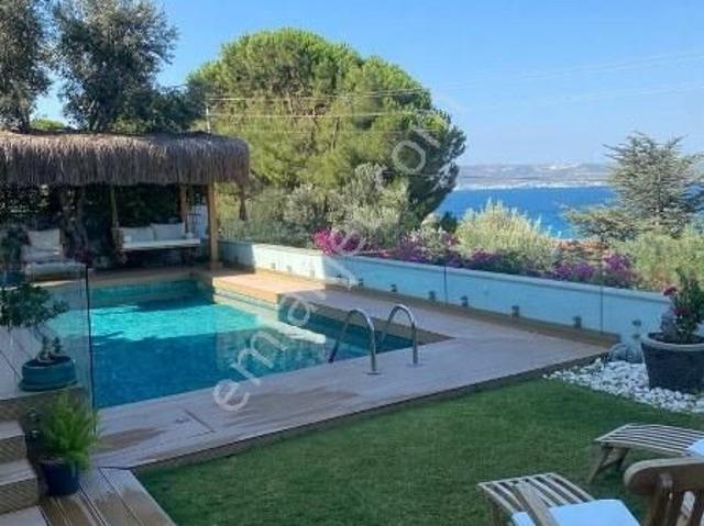 Çeşme, İzmir içerisinde satılık Villa