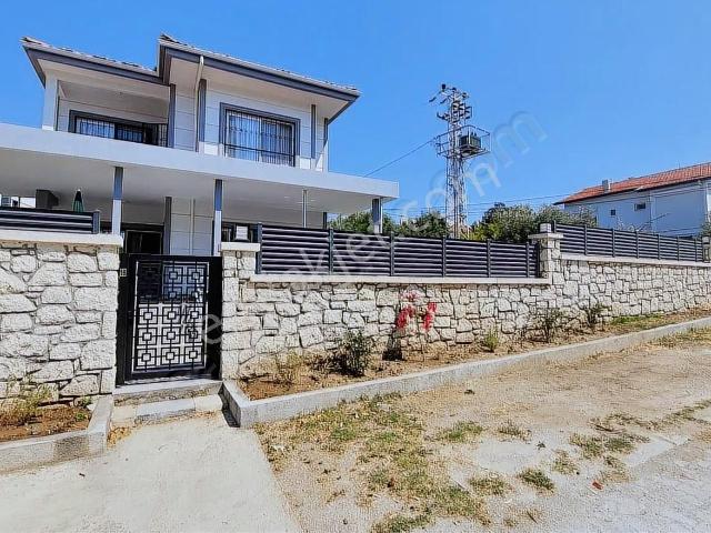 Çeşme, İzmir içerisinde kiralık Villa