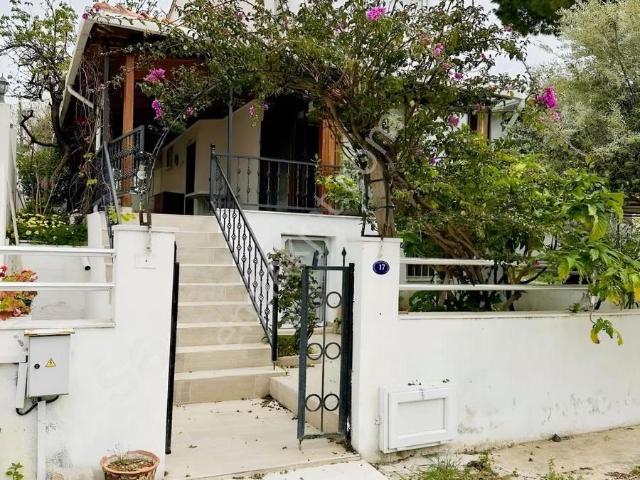 Çeşme, İzmir içerisinde kiralık Villa