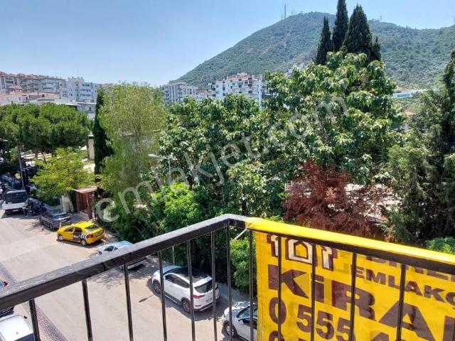 Balçova, İzmir içerisinde kiralık mülk