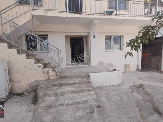 Atatürk Mahallesi, Gaziemir içerisinde kiralık mülk