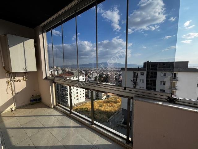 Çiğli, İzmir içerisinde kiralık mülk