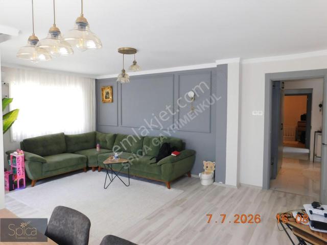 Çiğli, İzmir içerisinde satılık mülk