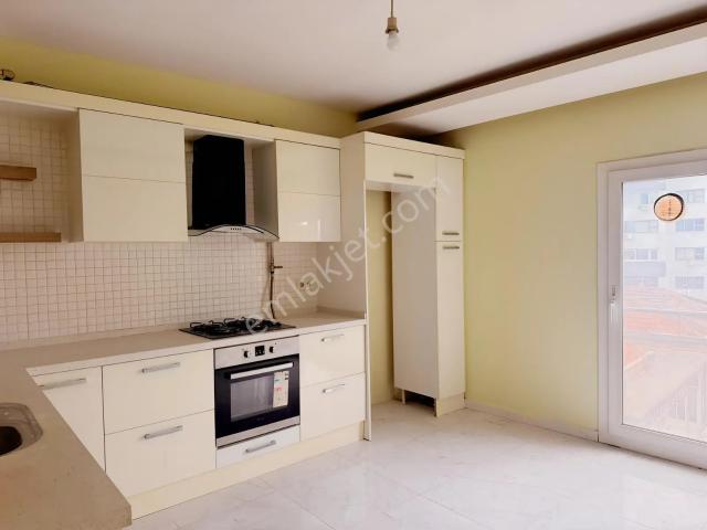 Şirinyer, Buca içerisinde kiralık mülk