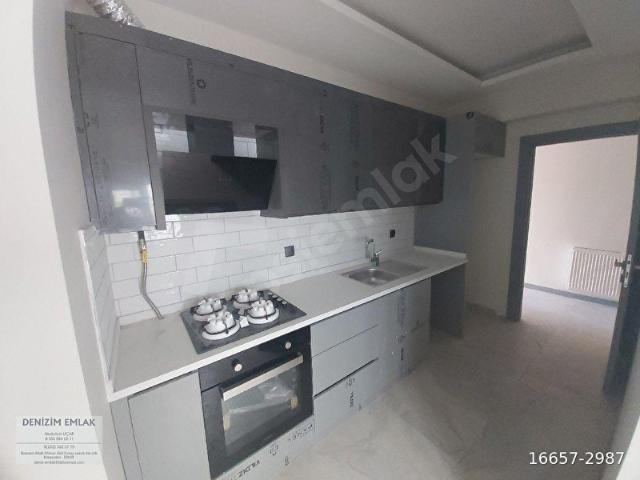 Bahariye Mahallesi, Karşıyaka içerisinde satılık mülk