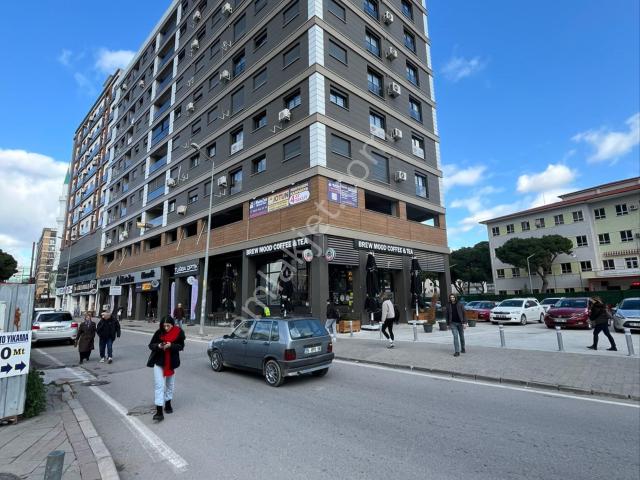 Karşiyaka, İzmir içerisinde satılık mülk