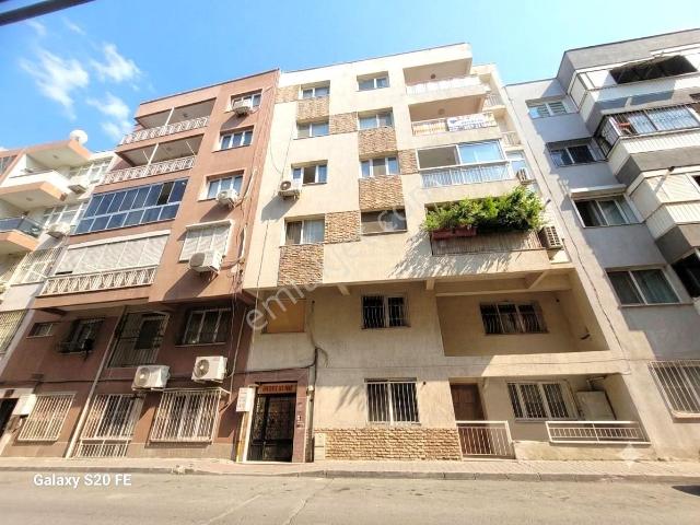 Bahariye Mahallesi, Karşıyaka içerisinde kiralık mülk