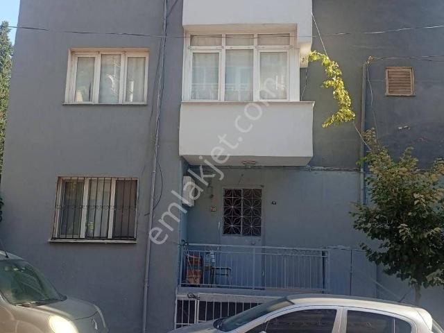 Karabağlar, İzmir içerisinde satılık Bina