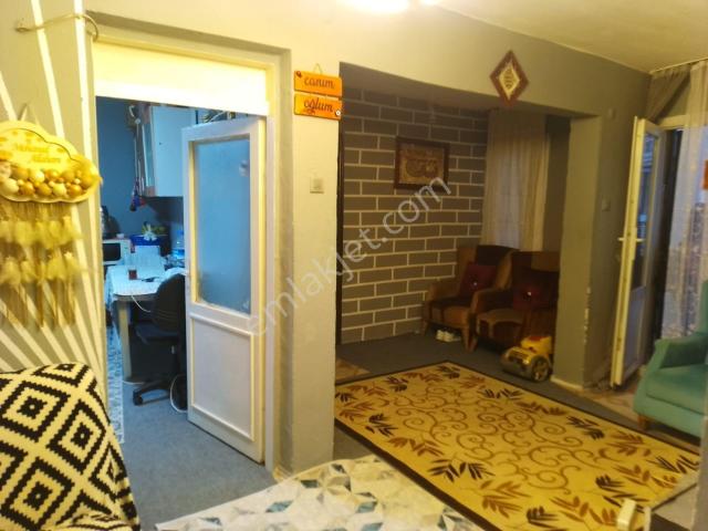 Karabağlar, İzmir içerisinde satılık Villa