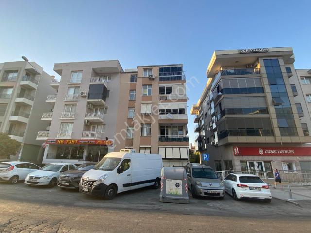 Karabağlar, İzmir içerisinde kiralık mülk