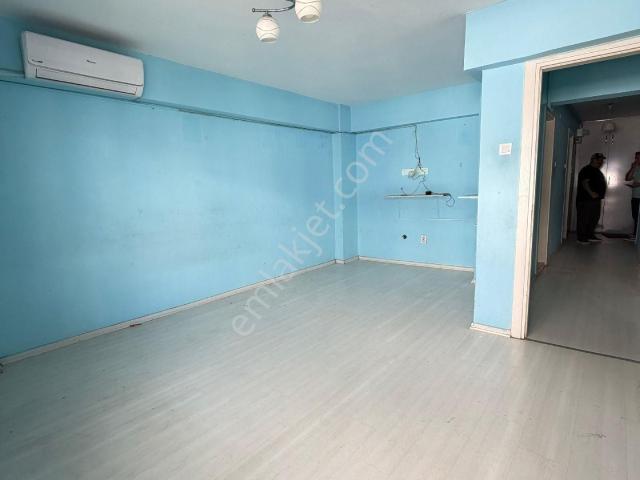 Karabağlar, İzmir içerisinde satılık mülk