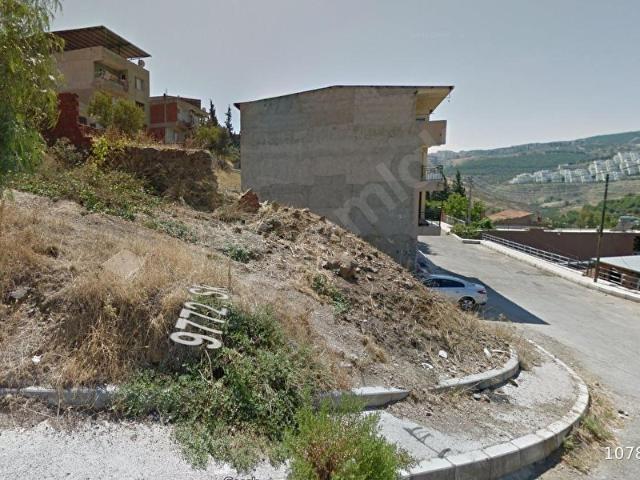 Karabağlar, İzmir içerisinde satılık mülk