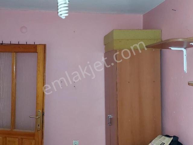 Karabağlar, İzmir içerisinde satılık mülk