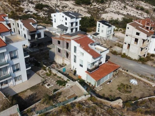 Karaburun, İzmir içerisinde satılık Villa