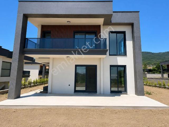 Kemalpaşa, İzmir içerisinde satılık Villa