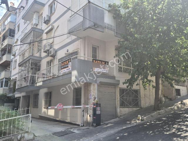 İzmir, Konak içerisinde satılık mülk