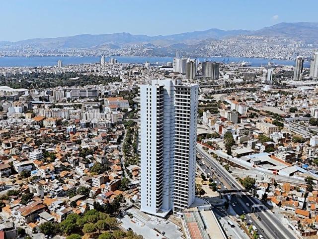 Konak, İzmir içerisinde satılık mülk