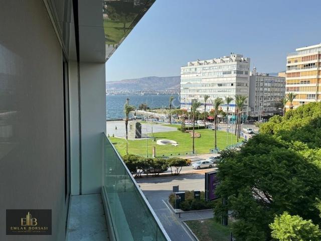 Pasaport, Konak içerisinde satılık mülk