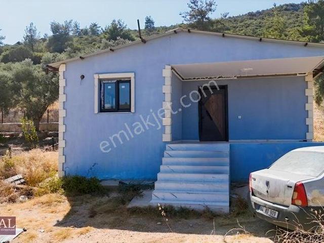 Palamutarası, Menderes içerisinde kiralık Villa
