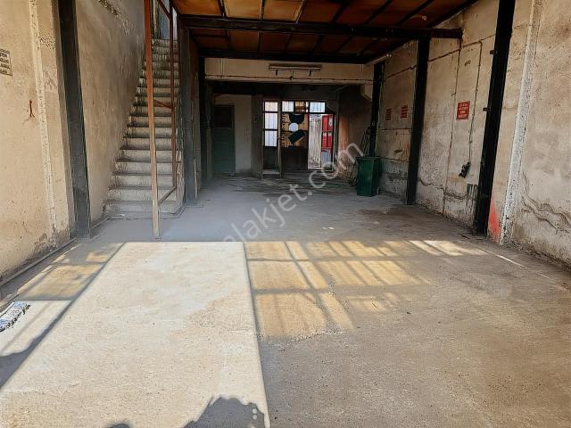 Menderes, İzmir içerisinde kiralık Dükkan