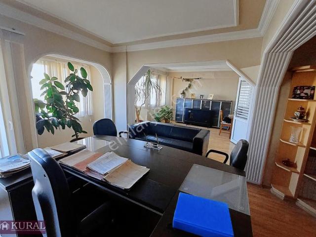 Menderes, İzmir içerisinde kiralık Ofis