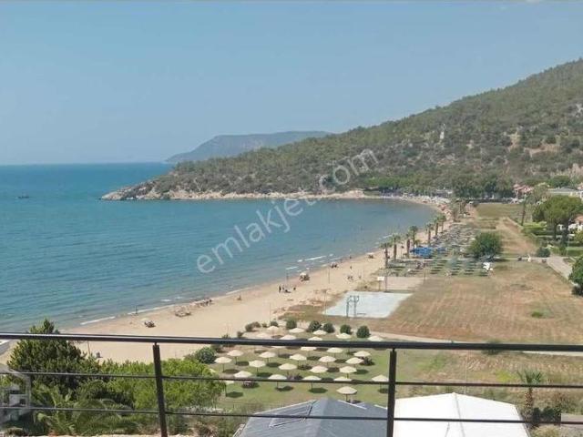 Ahmetbeyli Mahallesi, Menderes içerisinde satılık Villa