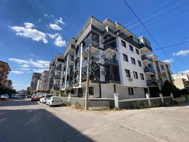 Menemen, İzmir içerisinde satılık mülk