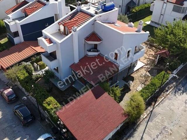 Villakent Mahallesi, Menemen içerisinde satılık Villa
