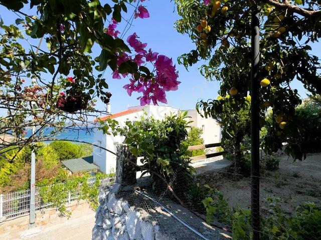 Karaburun, İzmir içerisinde satılık Villa