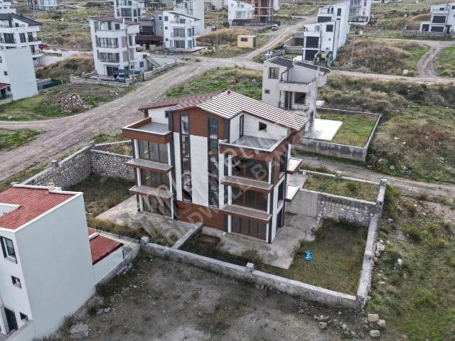 Karaburun, İzmir içerisinde satılık Villa