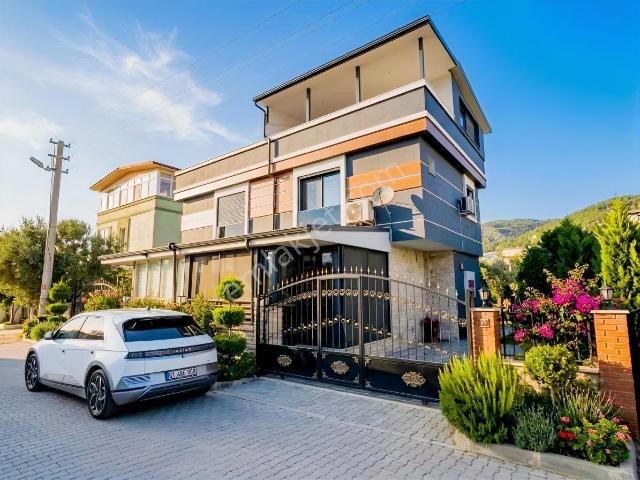 Seferihisar, İzmir içerisinde satılık Villa