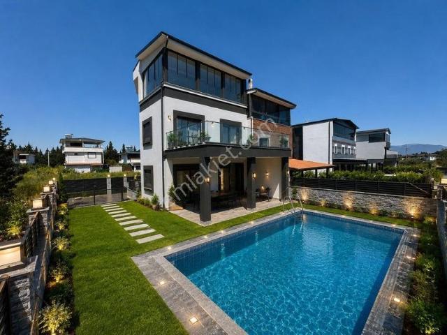 Seferihisar, İzmir içerisinde satılık Villa