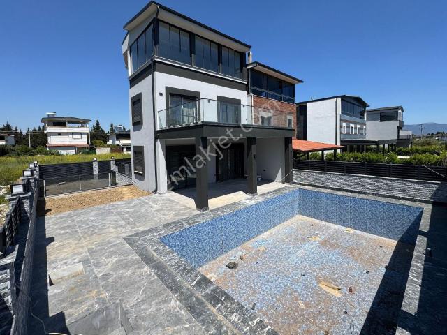Seferihisar, İzmir içerisinde satılık Villa