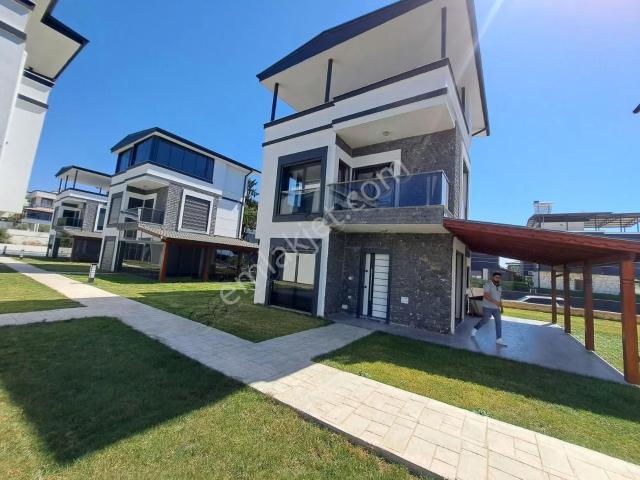Seferihisar, İzmir içerisinde satılık Residence