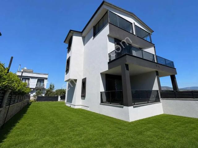 Seferihisar, İzmir içerisinde satılık Villa