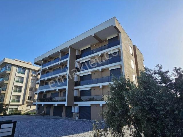 Camikebir Mahallesi, Seferihisar içerisinde satılık mülk