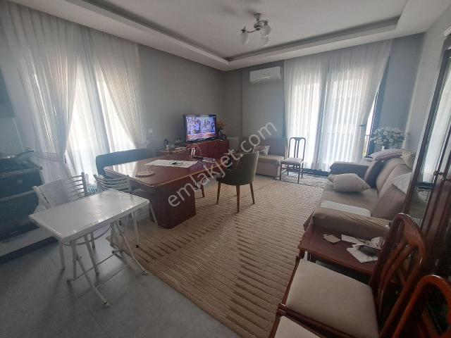 Cumhuriyet Mahallesi, Seferihisar içerisinde satılık mülk