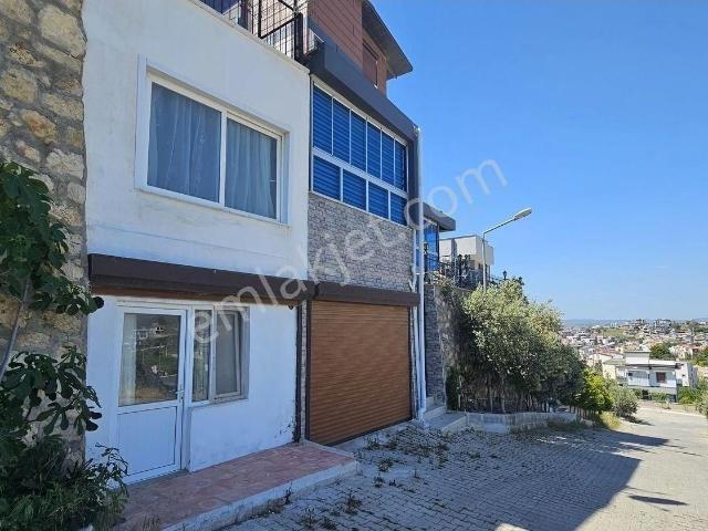Seferihisar, İzmir içerisinde kiralık mülk