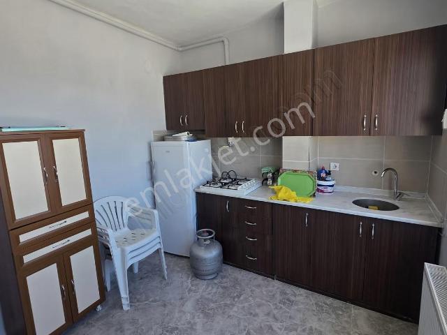 Tire, İzmir içerisinde kiralık mülk