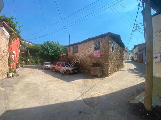 Tire, İzmir içerisinde satılık Villa