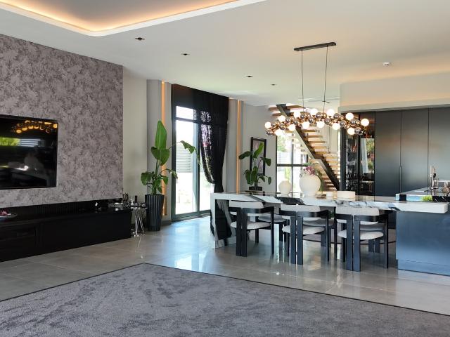İzmir, Konak içerisinde satılık mülk