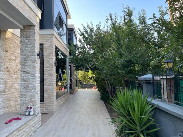 Urla, İzmir içerisinde satılık Villa