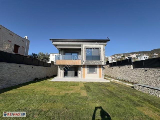 Dikili, İzmir içerisinde satılık Villa