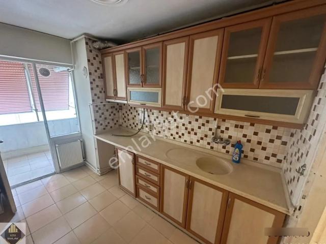 Konak, İzmir içerisinde kiralık mülk
