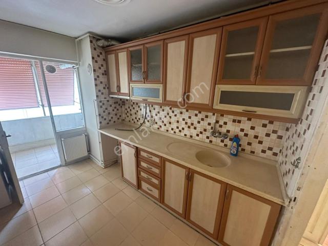 İzmir, Konak içerisinde kiralık mülk