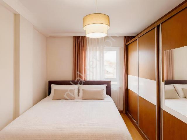 İzmir, Konak içerisinde satılık mülk